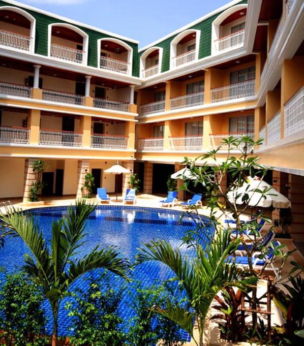 Kalim Resort Patong Exterior foto