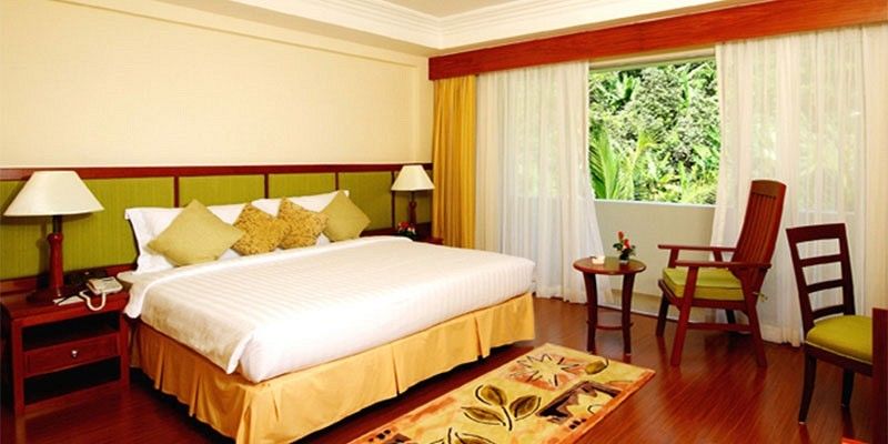 Kalim Resort Patong Exterior foto